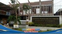 Rehabilitasi Gedung KPU Kabupaten Mojokerto Capai 60 Persen, Pekerjaan Berjalan Tertib dan Utamakan K3